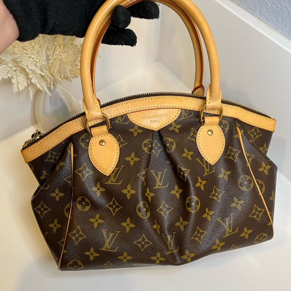 🎀 Louis Vuitton Monogram Tivoli PM Handbag - Picture 12 of 17